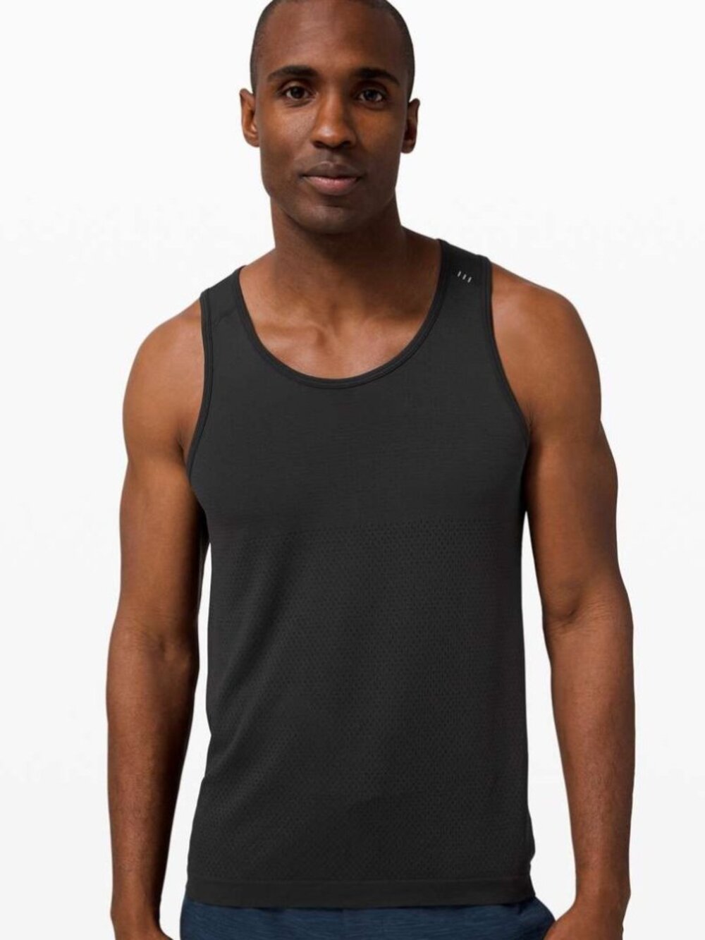 Lululemon Metal Vent Breathe Tank Mint Condition XL Black